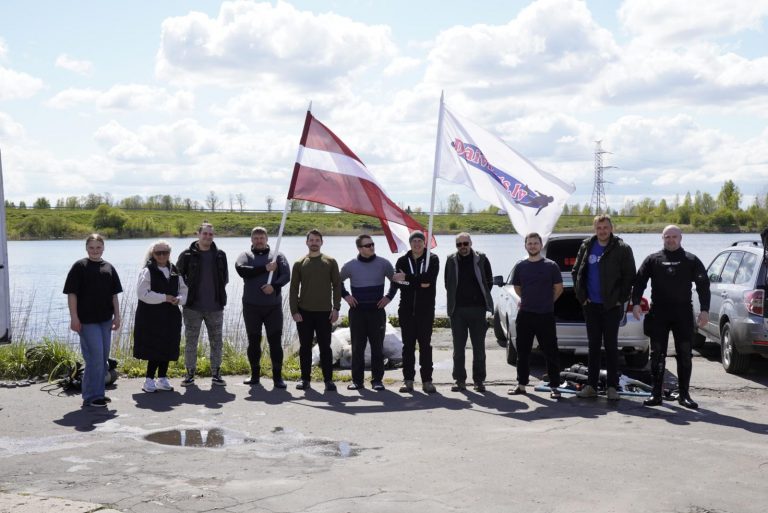 Biedrība “Vesela jūra” organizē talku Slokas Dolomīta karjerā, vairāk kā 120 kg atkritumu savākti tīrākai videi